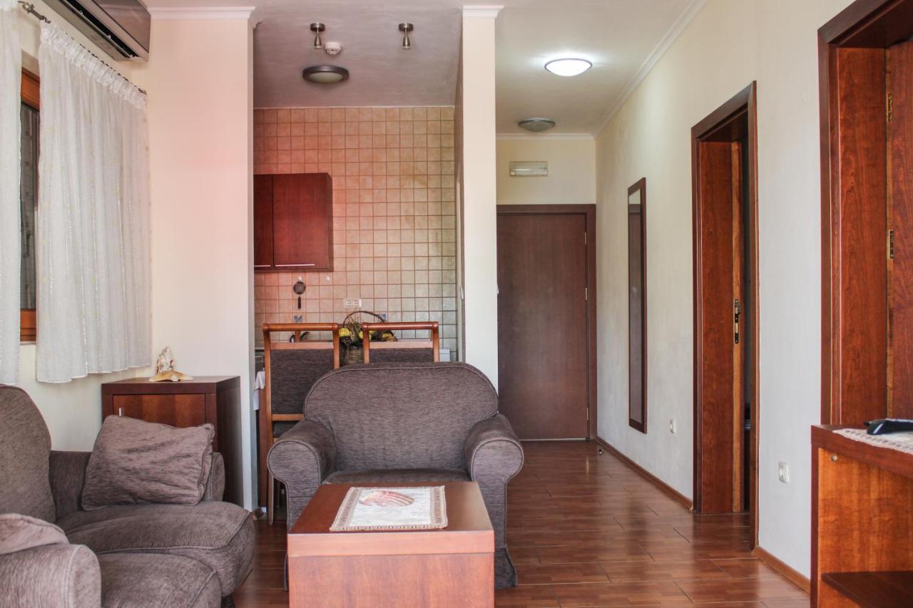 Apartments Mun Petrovac Exteriör bild